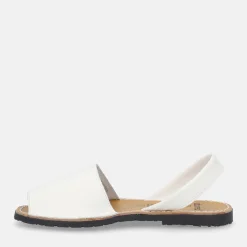 DOREA MINORCHINE | Donna Sandali