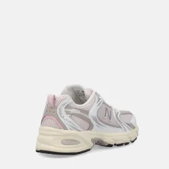NEW BALANCE 530 | Donna Sneakers | Sneakers