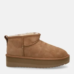 SHEEPSKIN SHORT BOOTS | Donna Tronchetti