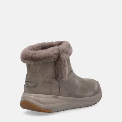 SKECHERS ON THE GO STELLAR-COZY STEP | Donna Tronchetti