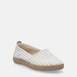 TANAHLOT ESPRADILLAS | Donna Ballerine