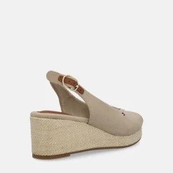 TOMMY HILFIGER SANDALI CON ZEPPA | Donna Zeppe
